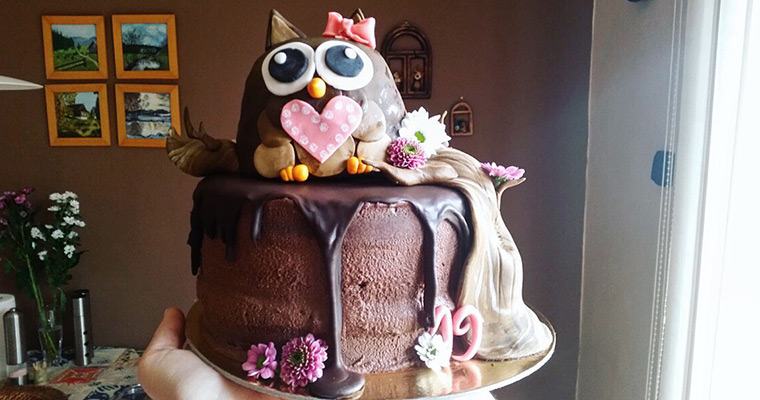 Cute OWL cake